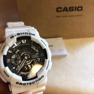 Casio Gshock Brand New Watch (White & Black)